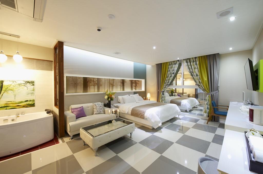 Hanam 1St Business Hotel Gwangju Metropolitan City Esterno foto