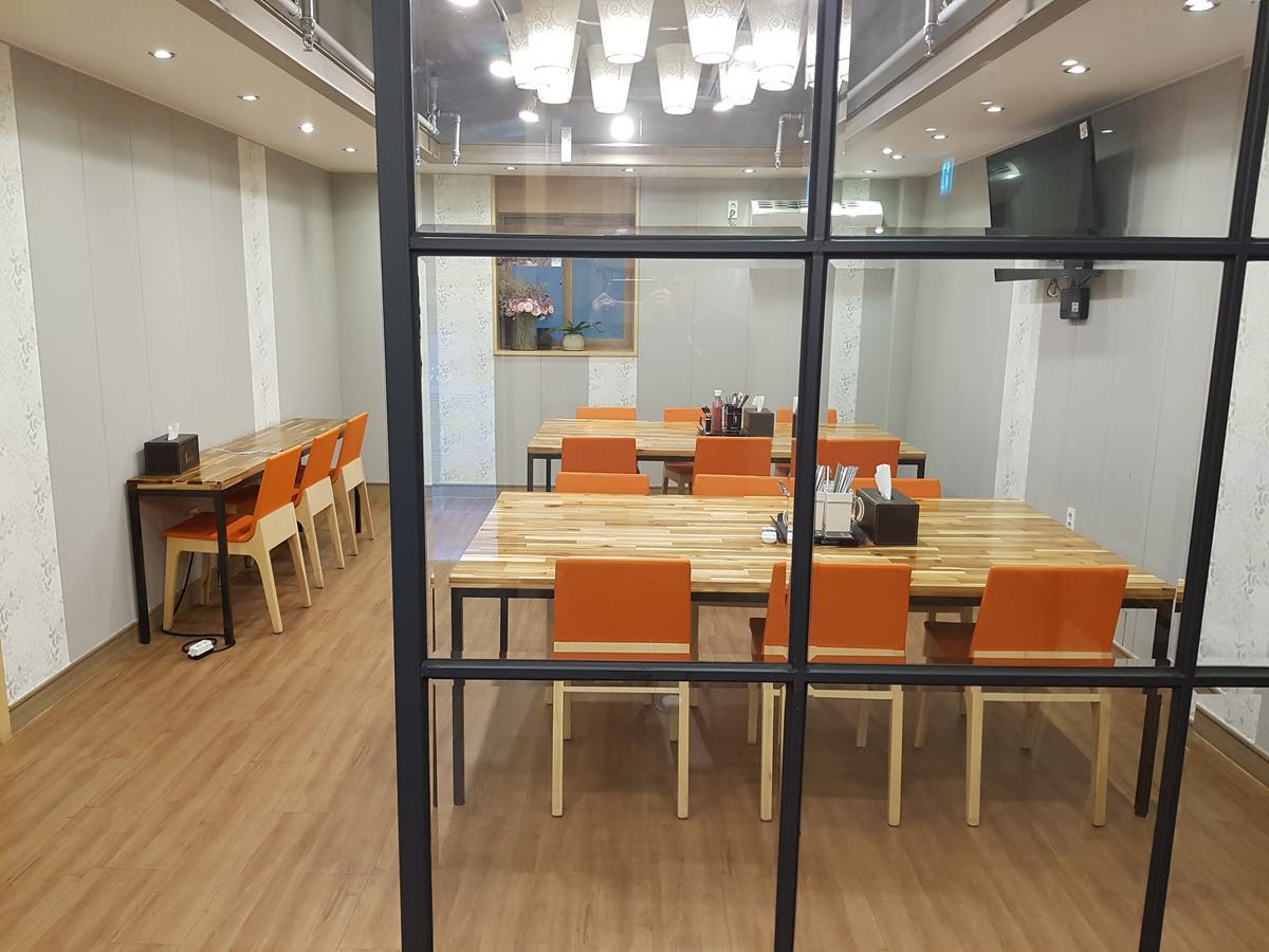 Hanam 1St Business Hotel Gwangju Metropolitan City Esterno foto
